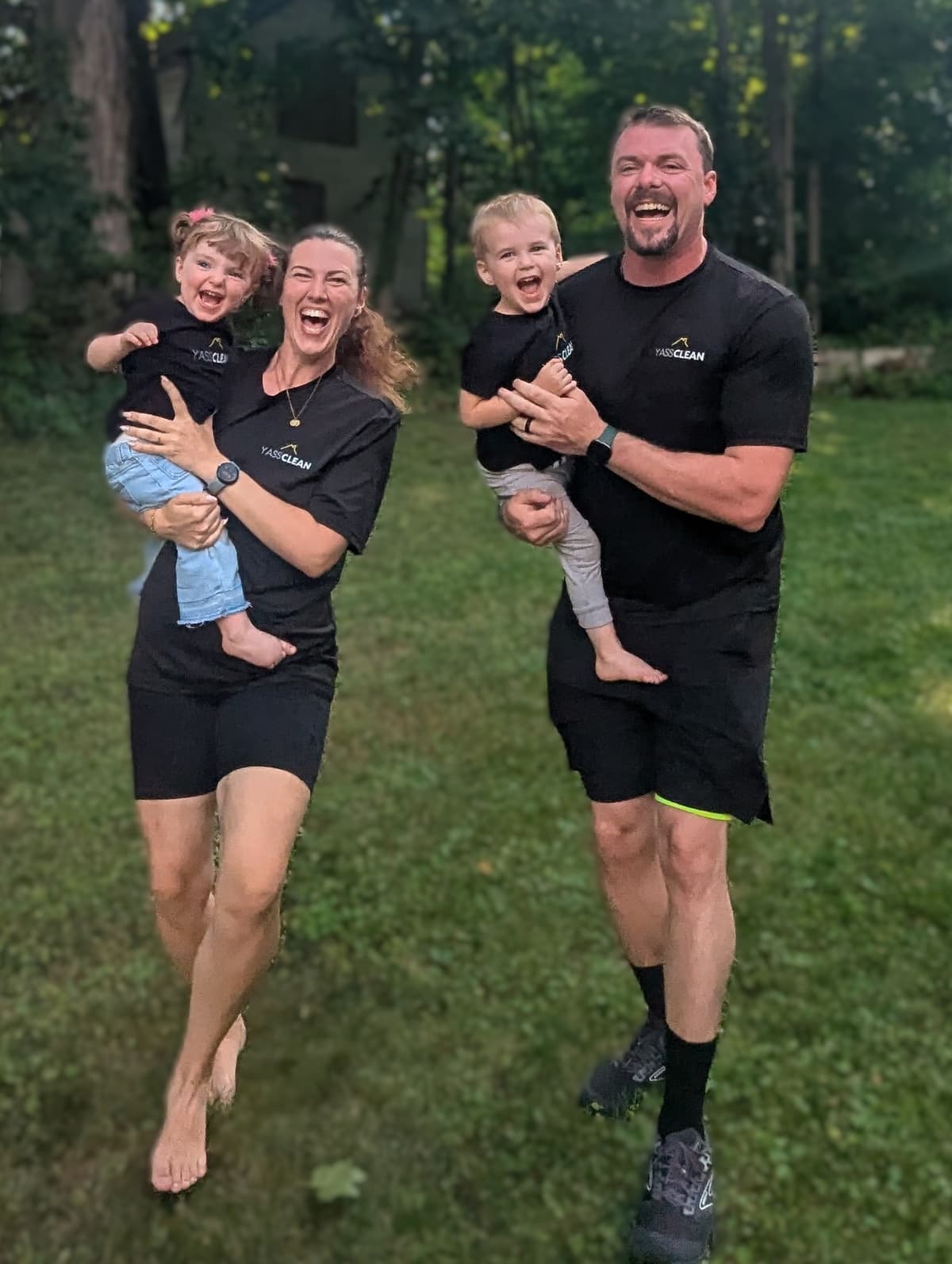 Paul and Sydney with their kids — the family behind YassClean