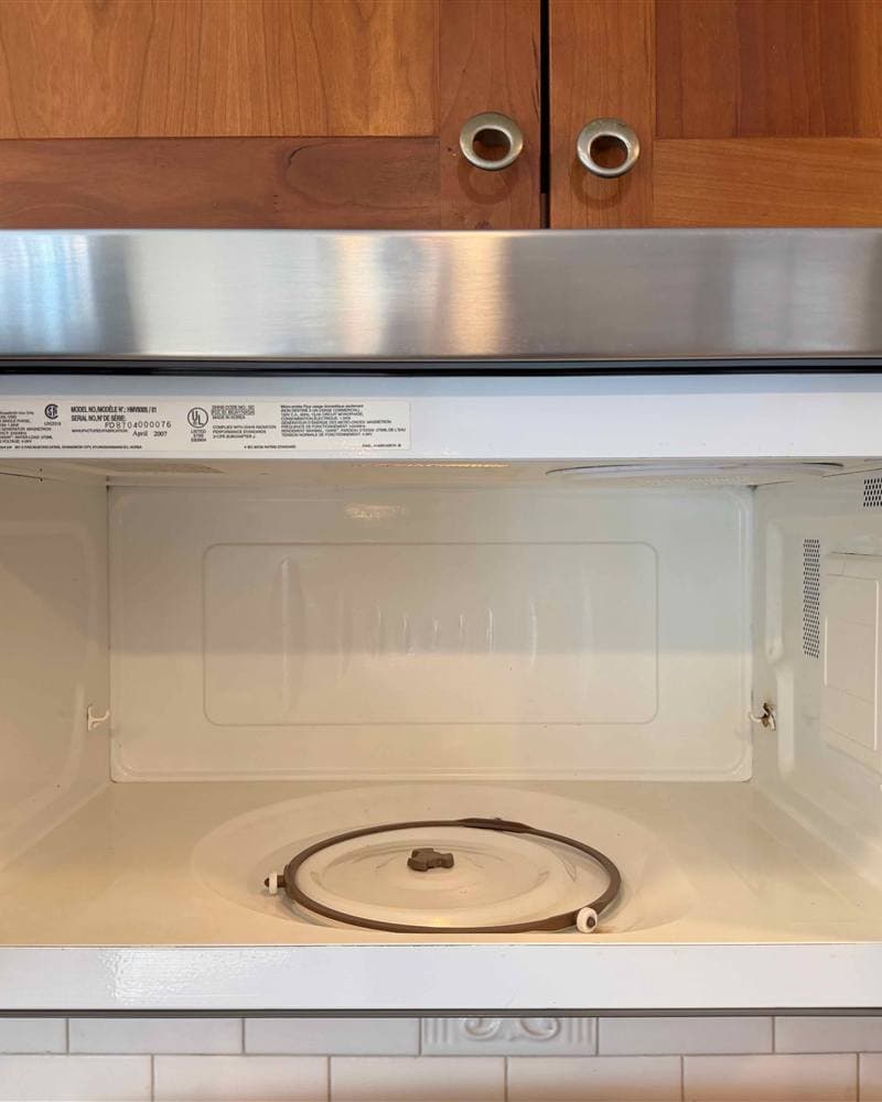 Spotless microwave interior after a deep kitchen cleaning in Hackettstown, NJ